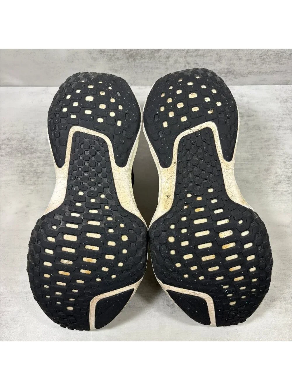 Nike Invincible Run 3 Running Shoes - Women's Size 8 - Black - Picture 8 of 9
